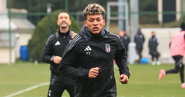 Ricardo hiç oynamadan Brezilya ya!