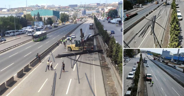Kocaeli de feci kaza: Tırdan demir profiller yola saçıldı Kocaeli Haberleri