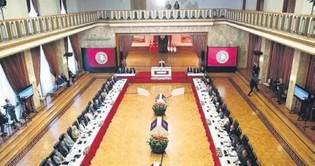 YAVUZ DONAT Meclis’te... Duygusal bir gün