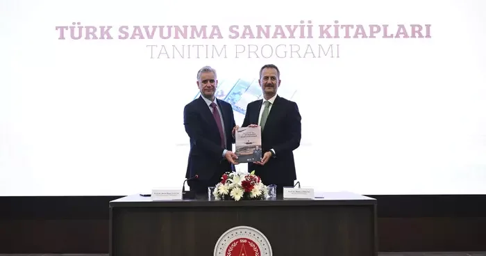 Türk savunma sanayisini anlatan kitaplar için tanıtım programı düzenlendi