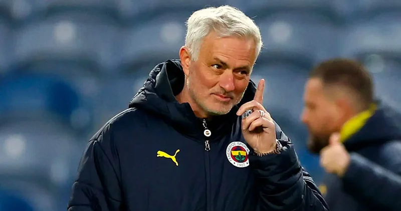 Fenerbahçe de Mourinho depremi: Benfica maçı öncesi ortalığı karıştırdı