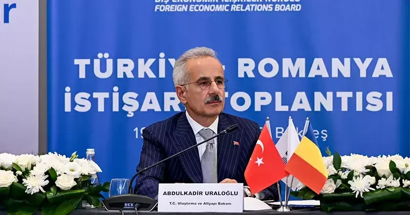 Bakan Uraloğlu, Bükreş te Yuvarlak Masa Toplantısı’na katıldı