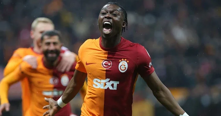 Galatasaray, ayrılığı resmen açıkladı! Derrick Köhn, Bundesliga da