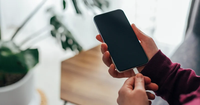 Bu gizli ayar telefonunuzun pil ömrünü ikiye katlıyor: Pil tüketimini azaltan 5 basit yöntem