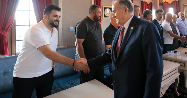 MHP li Akçay, Manisa da konuştu: Manisa Haberleri