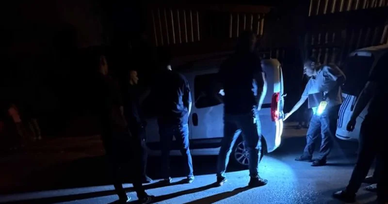 Adana da park yeri tartışması kanlı bitti; baba öldü, kızı yaralandı Son dakika haberleri