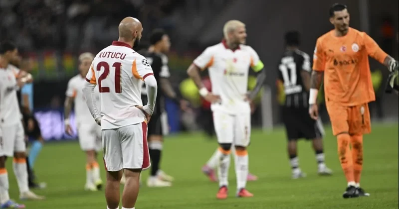Türk futbol tarihinin en pahalı transferlerinden Uğurcan Çakır, iki maçta 11 gol yedi Sözcü Gazetesi