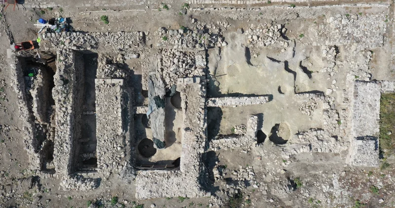 Daskyleion Antik Kenti nde Lidya mutfağına ait iki ocak bulundu!