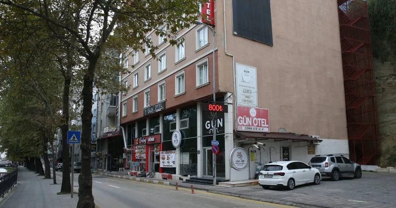 Otel penceresinden düşen kadın yaşamını yitirdi
