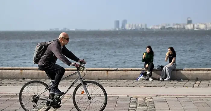 İzmir de hava durumu alarmı: Sıcaklar geri dönüyor!