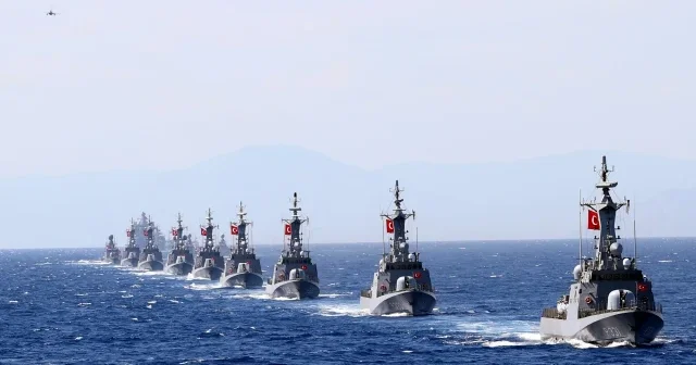 Türk donanmasından Akdeniz de gövde gösterisi: Mısır ve İtalya ile ortak tatbikat Gündem Haberleri