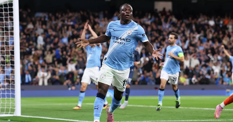 Manchester City evinde Napoli yi devirdi: İşte Devler Ligi nde gecenin sonuçları! Futbol Haberleri