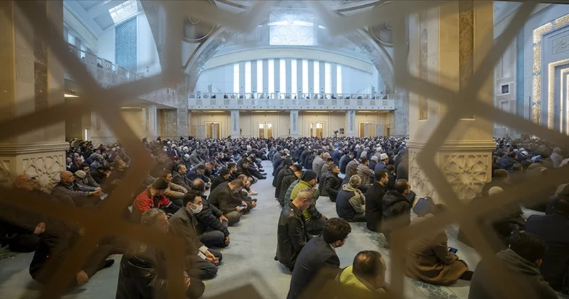 CUMA HUTBESİ KONUSU VE TAM METNİ 19 EYLÜL 2025 PDF: Diyanet İşleri Başkanlığı yayımladı! Bu haftaki Cuma Hutbesi konusu nedir?