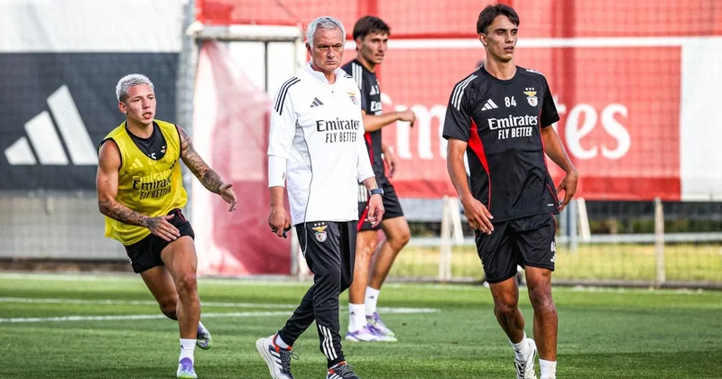 Mourinho nun sözleşmesine özel fesih maddesi Sözcü Gazetesi