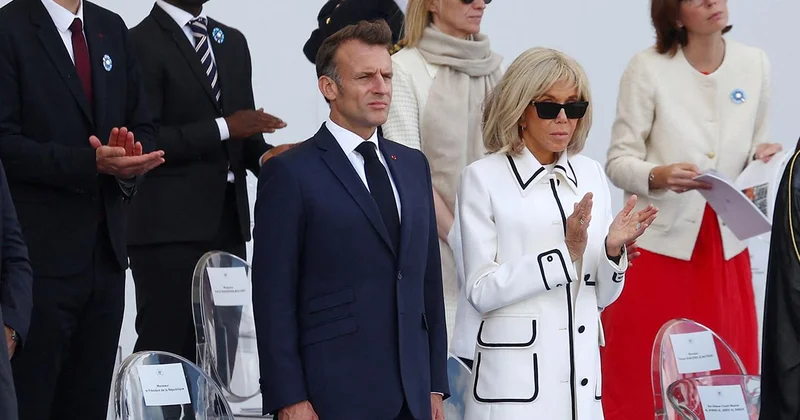 Macron’un eşi, kadın olduğunu ispat etmek için mahkemeye kanıt sunacak