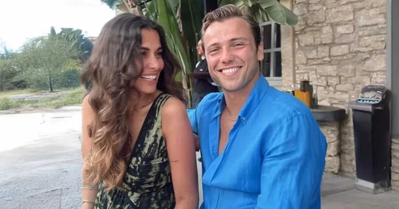 Tolga Sarıtaş ve Zeynep Mayruk çiftinin mutlu günü!