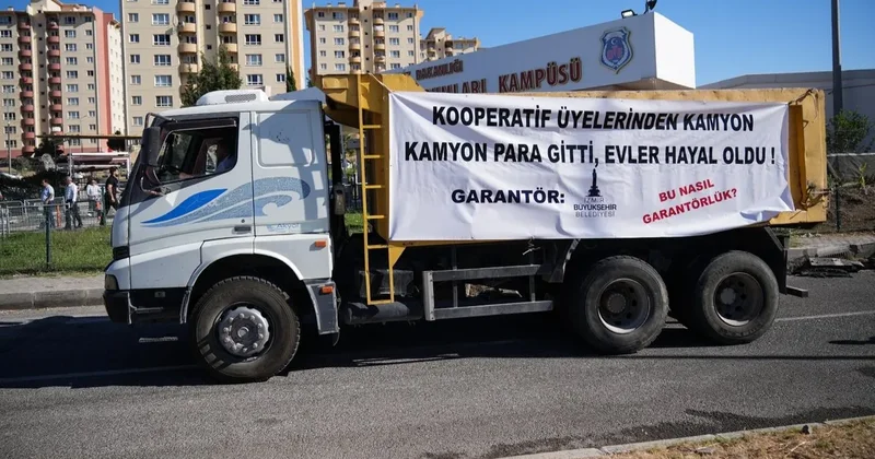 İzmir eski Büyükşehir Belediye Başkanı Tunç Soyer için hesap vakti! Dolandırıcılıktan 45 yıl hapsi isteniyor