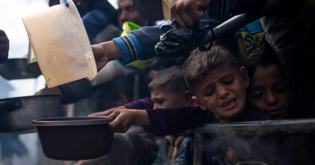 İsrail in yeni tehcir planı: Yardım alan bir daha dönemeyecek VİDEO İZLE