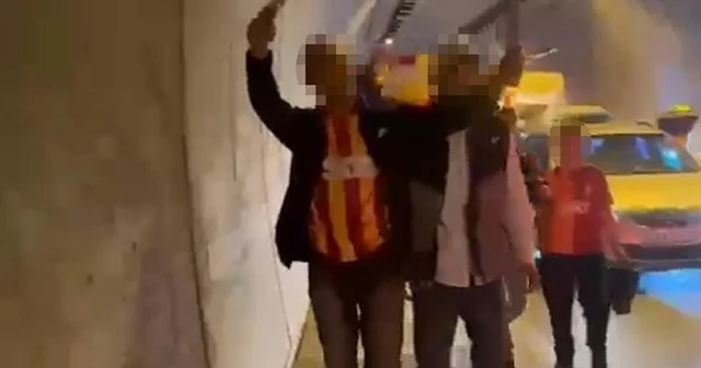 Döner bıçağıyla şampiyonluk kutlamasında 2 şüpheli serbest İzmir Haberleri