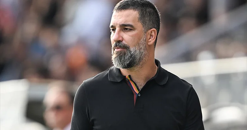 Eyüpspor da Arda Turan ın yerine 3 teknik direktör adayı