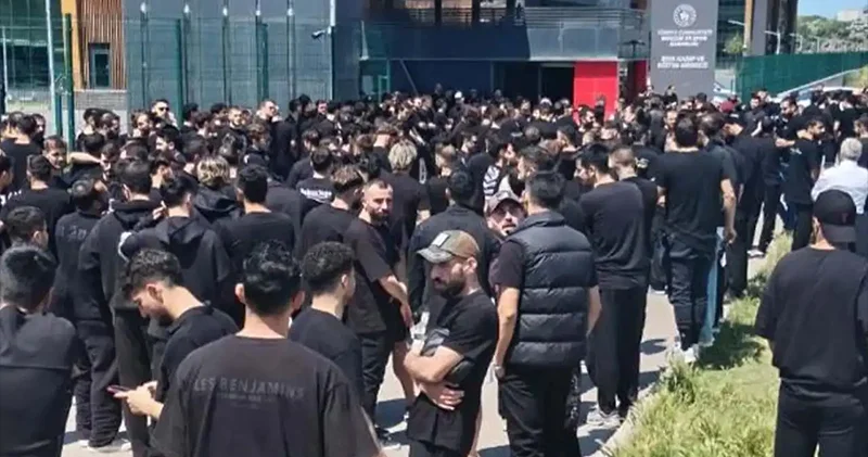 TFF nin 3. Lig deki yaş sınırı kararı sonrası yüzlerce futbolcu Riva’ya yürüdü