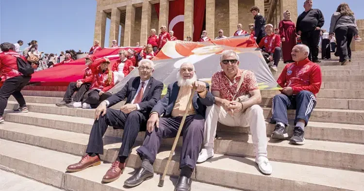 106 yıldır sönmedi sönmez bu ateş