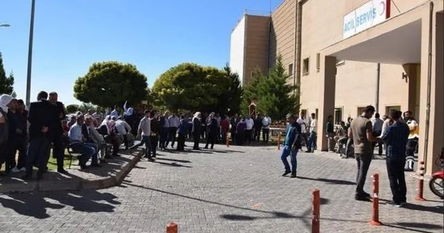 Şanlıurfa da polis merkezi önünde kavga: 5 yaralı, 12 gözaltı Şanlıurfa Haberleri