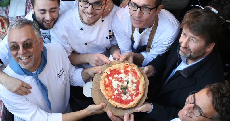 Dünyanın en iyi yemek şehirleri açıklandı! Türkiye den hiç bir şehir listeye giremedi