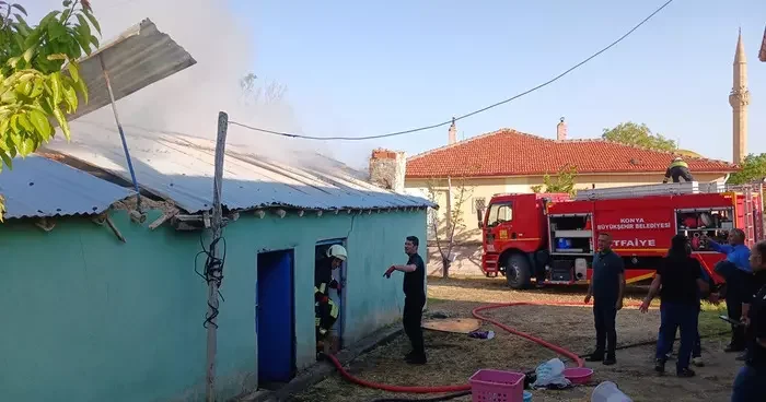 Konya da tandır evinde yangın! Temizlik sonrası yakılan kağıtlar alev aldı