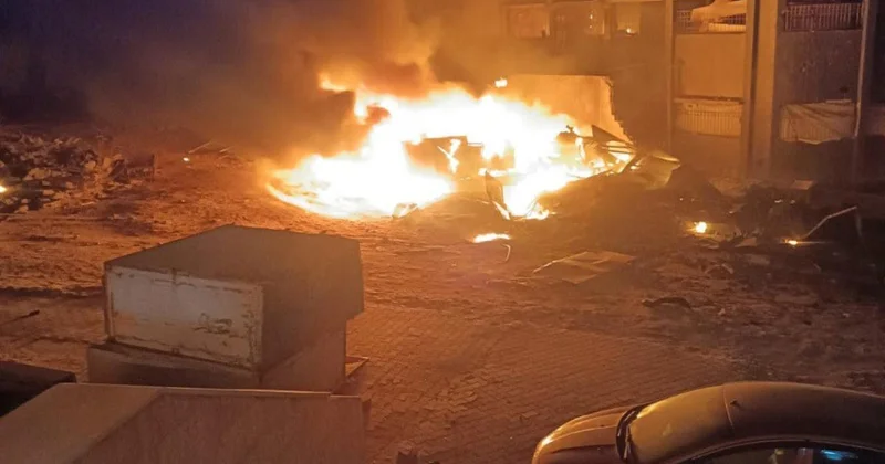 Katil İsrail in jeneratörlerini bombaladığı Gazze deki hastanenin elektrikleri kesildi