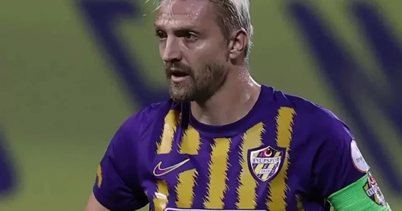 Caner Erkin veda etti