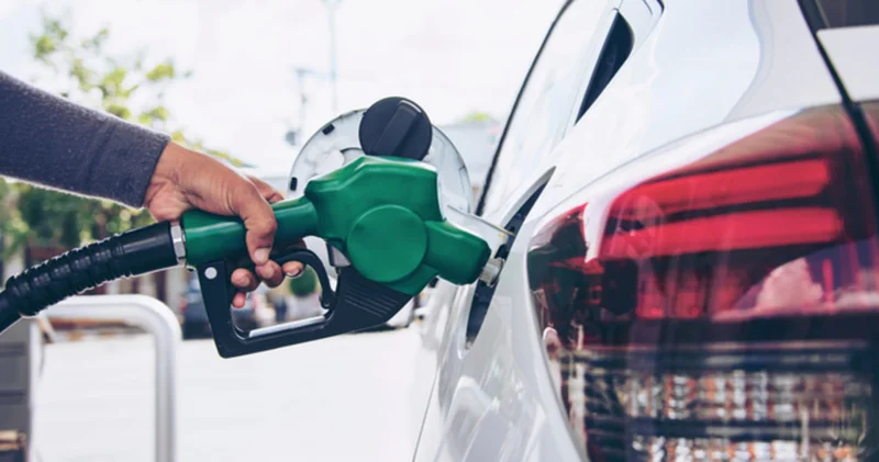 BENZİN VE MOTORİNE BİR ZAM DAHA GELİYOR! Benzin ve motorine ne kadar zam gelecek, litre fiyatı kaç TL olacak? 20 Haziran 2025 güncel akaryakıt fiyatları