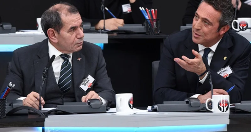 Fenerbahçe Galatasaray a hediye eder Okan Buruk çok istiyor