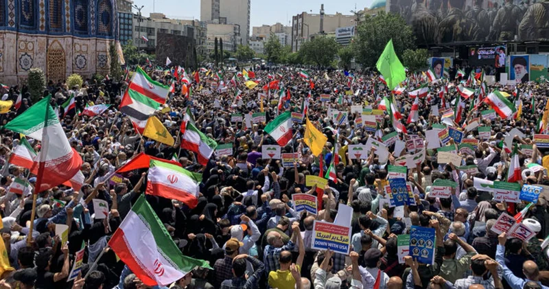 İran da İsrail protestosu: Binlerce insan meydanlara akın etti Dış Haberler