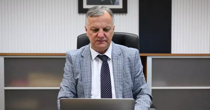 Edirne Vali Yardımcısı Erdoğan Beypınar kalp krizi sonrası yaşamını yitirdi