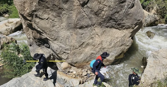 Hakkari de nisan ayında kaybolan kadını arama çalışmaları sürüyor Hakkari Haberleri