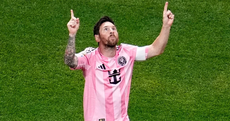Lionel Messi yine yaptı yapacağını! Inter Miami Porto yu devirdi