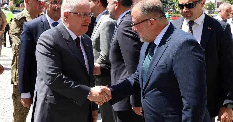 Milli Savunma Bakanı Güler, 2 nci Ordu Komutanlığında inceleme ve denetlemelerde bulundu