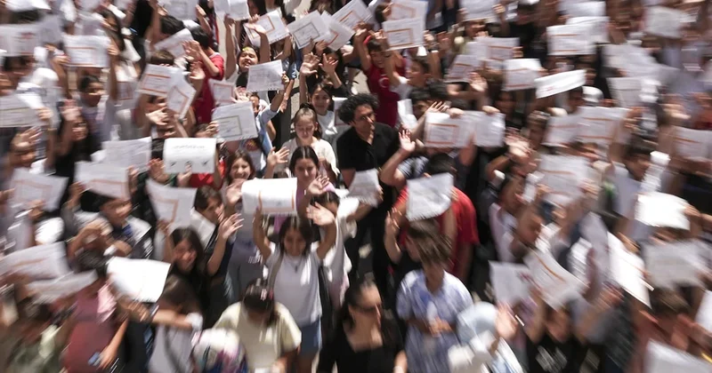 Bakan Tekin duyurdu: Okul kıyafet yönetmeliği sil baştan! Sözcü Gazetesi