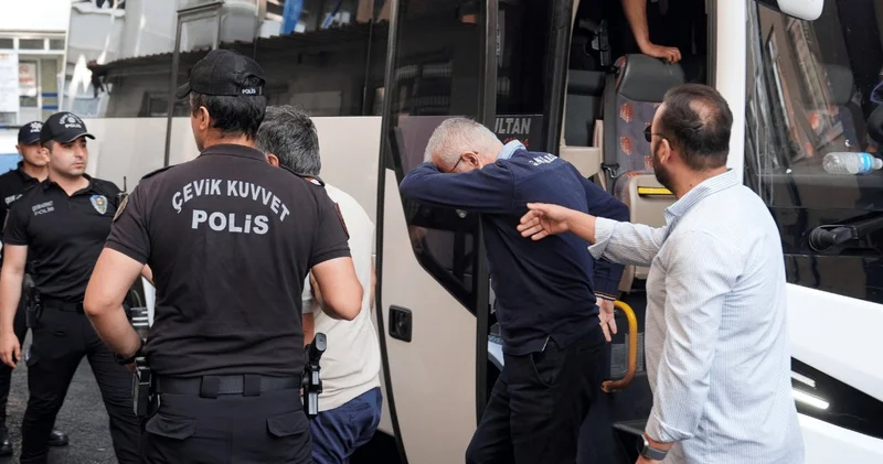 Bıçak parası operasyonunda doktorlar adliyede: Aralarında profesör de var