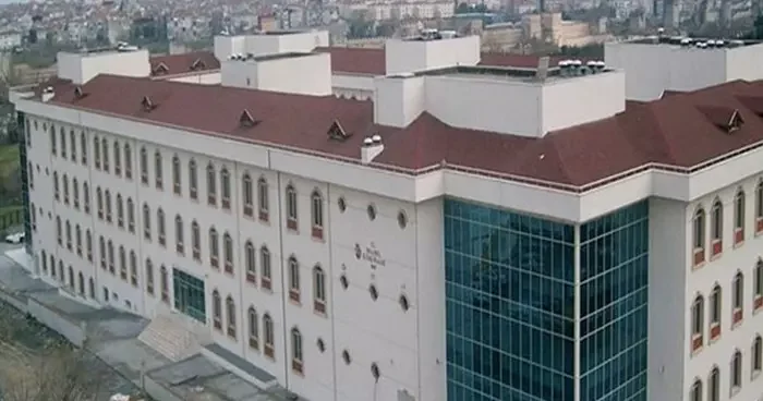 Yedikule Göğüs Hastalıkları Hastanesi ndeki Bıçak parası skandalı gündem olmuştu! İnfial yaratan olayda yeni gelişme... Aralarında profesör de var