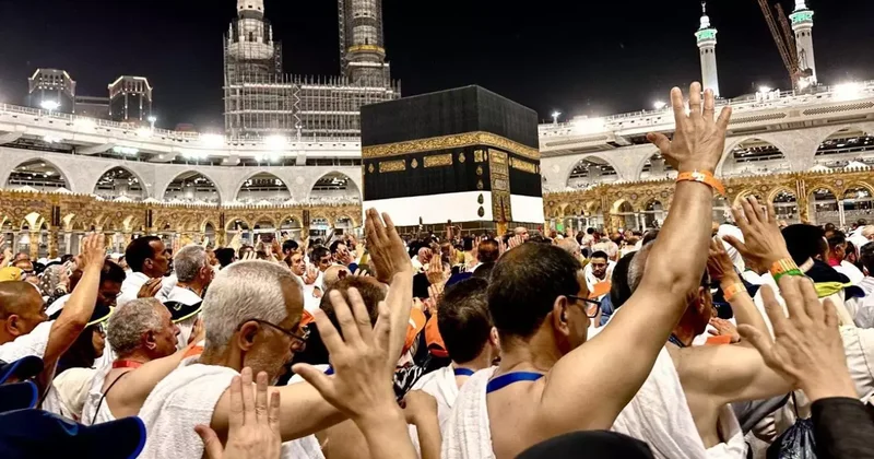 İranlı hacılar Suudi Arabistan da mahsur kaldı