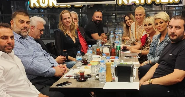 Ünlü isimlerin çorba buluşması Aktüel Haberleri