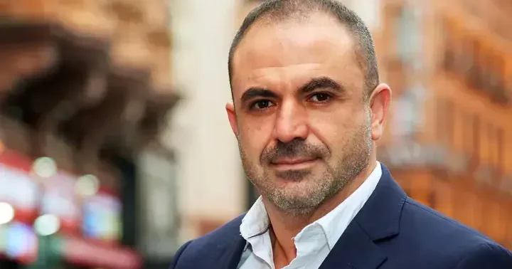 İngiltere Türk yönetici Mahmut Aslan’ı konuşuyor