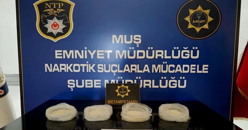 Otomobilde 2 kilo 15 gram uyuşturucu ele geçirildi