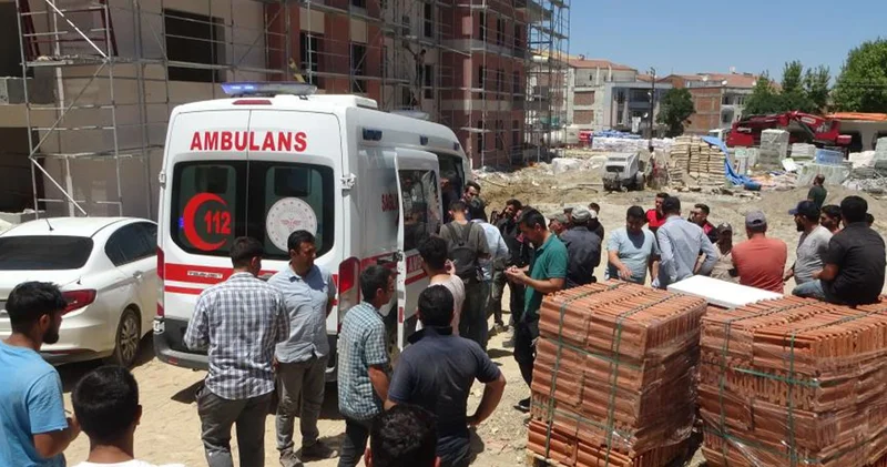 İşçiler arasında taşlı, demir sopalı kavga: 3 yaralı