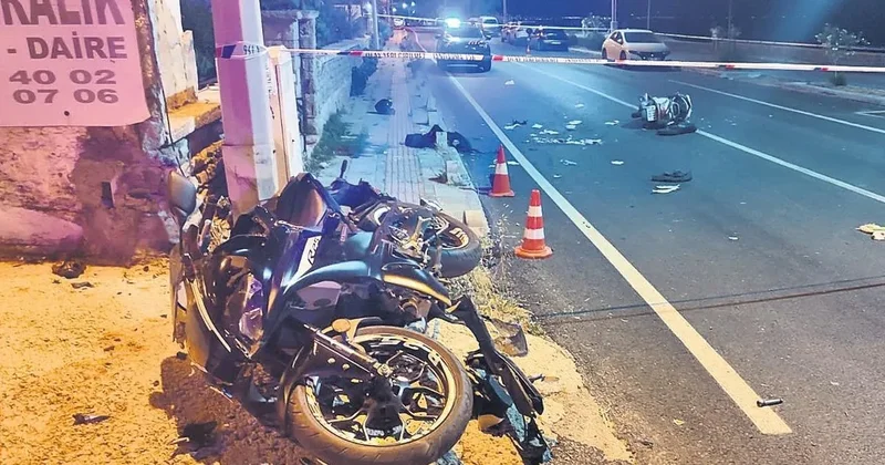 Motosikletler çarpıştı sürücüleri öldü