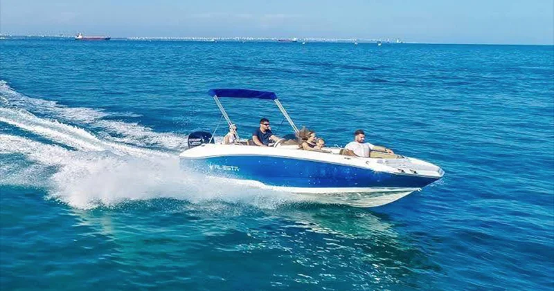 Bodrum da sürat tekneleri ve botlara hız sınırı uygulaması
