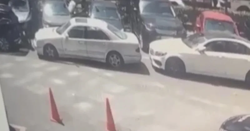 Hastane önünde infaz ettiler! Polis saldırganların peşinde