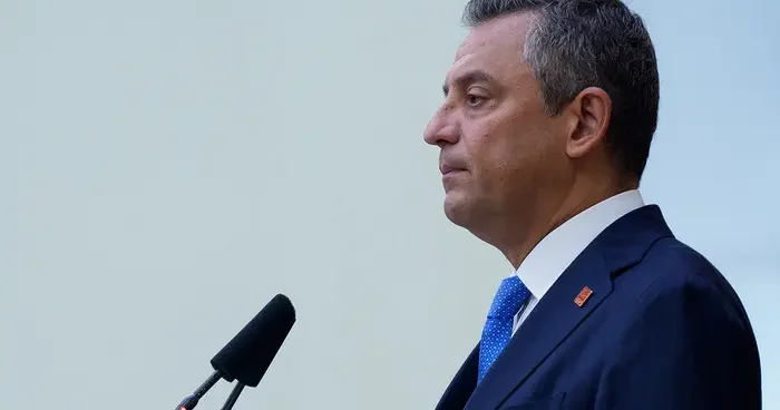 Özgür Özel den Kıbrıs Barış Harekatı mesajı: Partimiz, Kıbrıs Türklerinin haklı mücadelesinin ve kardeşliğinin daima yanında olacak